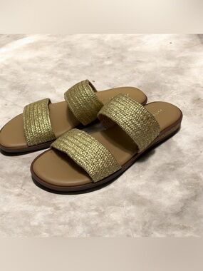 Easy Spirit Sealoyal7 Gold Double-Strap Slide Sandals Sz 5 1/2 Women